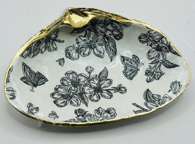Black & White Floral Clam Dish from Newport, RI