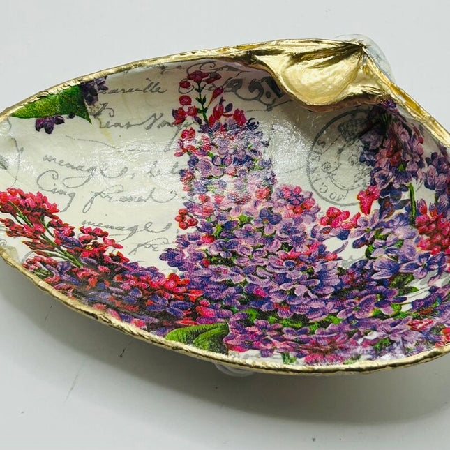 Lilacs XXL Clam Dish from Old Orchard Beach, ME