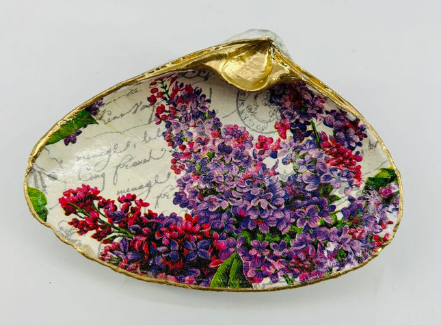 Lilacs with Script Clam Dish (Newport, RI)