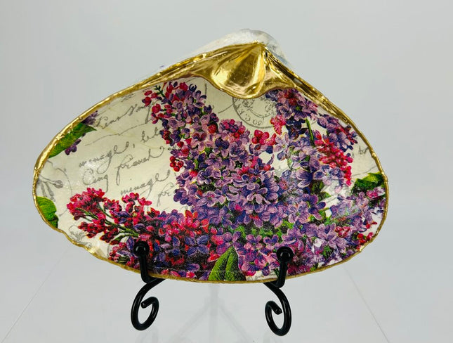 Lilacs with Script Clam Dish (Newport, RI)