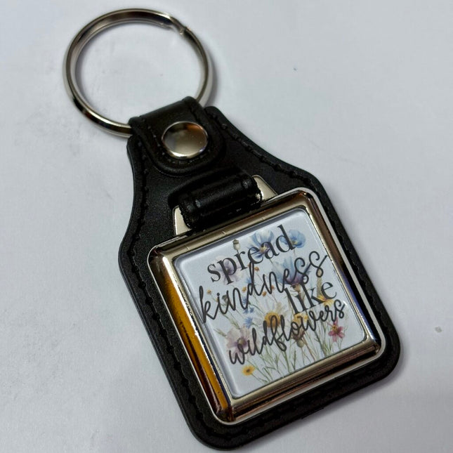 SPREAD KINDNESS VINYL KEYCHAIN SQUARE