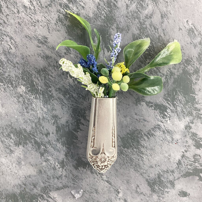 Magnet Vase