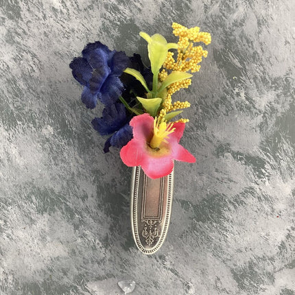 Magnet Vase