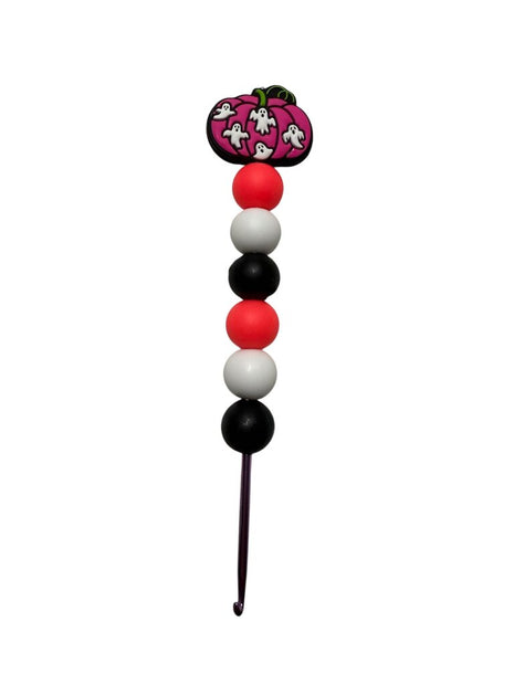 Ergonomic beaded crochet hook 3mm pumpkin ghost