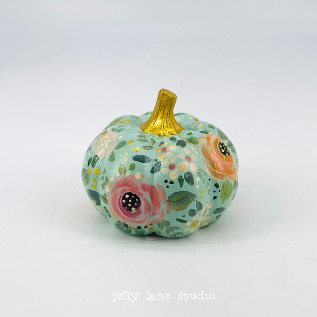FLORAL PUMPKIN
