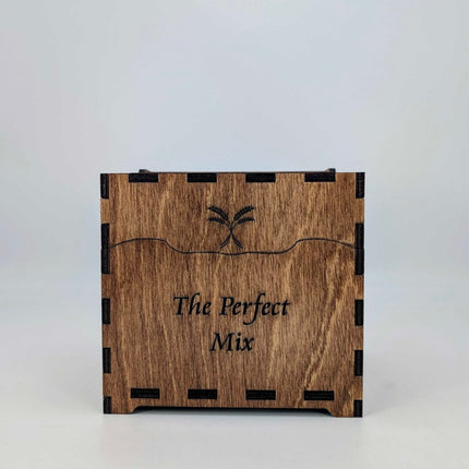 Recipe Box and 12 Divider