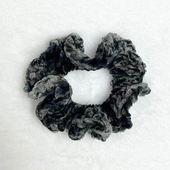 Vevlet Scrunchie - Onyx