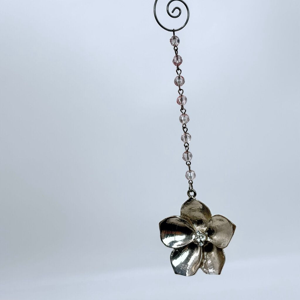 Upcycled jewelry ornament