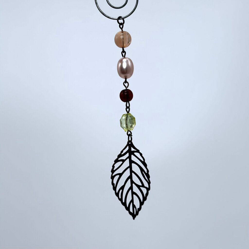 Upcycled jewelry ornament