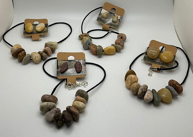 Necklace - Flintstone