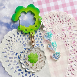 Lucky Clover Carabiner - view 2