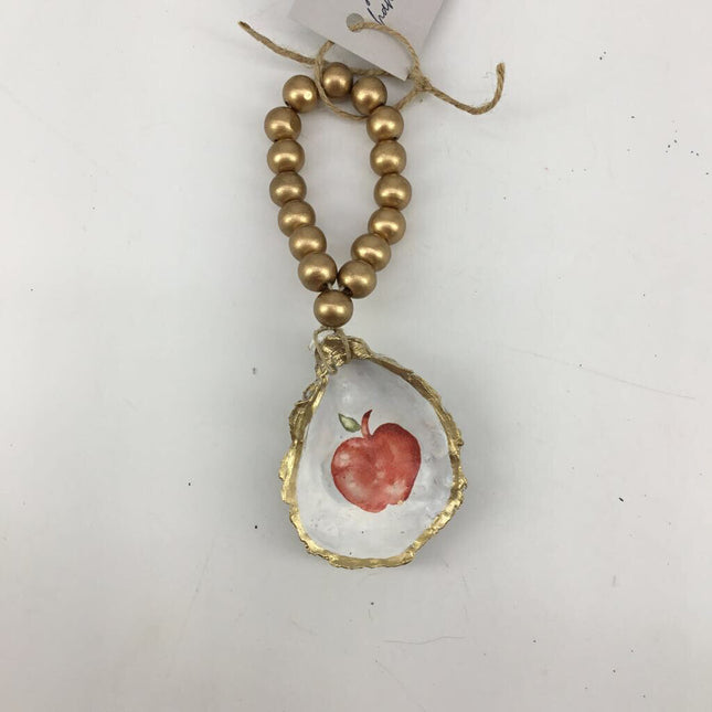 Oyster Ornament Apple