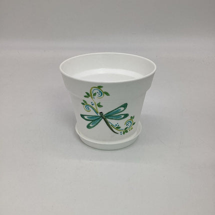 Medium white w/ dragonfly-E