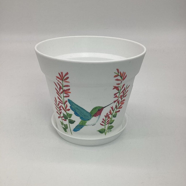 White large w/hummingbird/firecracker-E