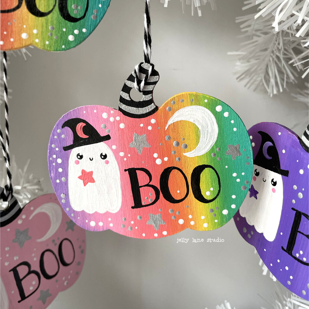 GHOST PUMPKIN ORNAMENT