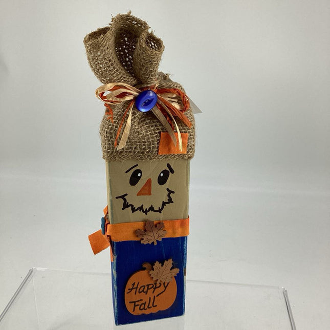 Wood Fall Scarecrow - Happy Fall