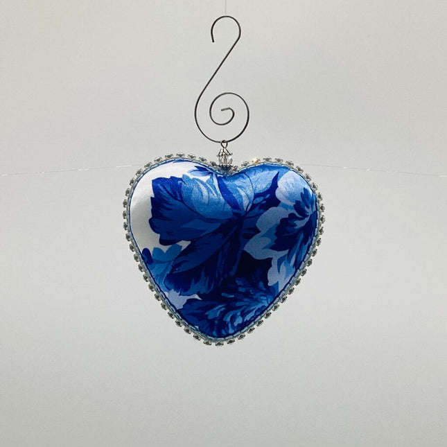 Blue floral heart Shatterproof ornament