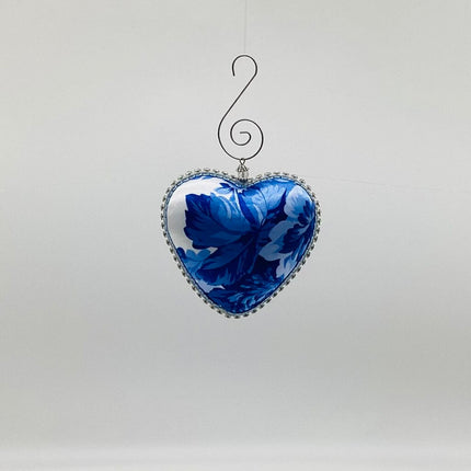 Blue floral heart Shatterproof ornament