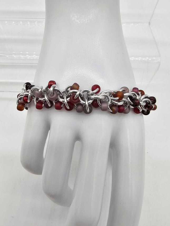Vineyard Reds Mix Beaded Shaggy Bracelet 8" long, aluminum