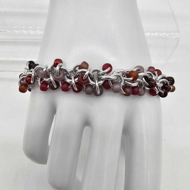 Vineyard Reds Mix Beaded Shaggy Bracelet 8" long, aluminum