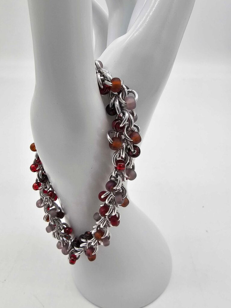 Vineyard Reds Mix Beaded Shaggy Bracelet 8" long, aluminum