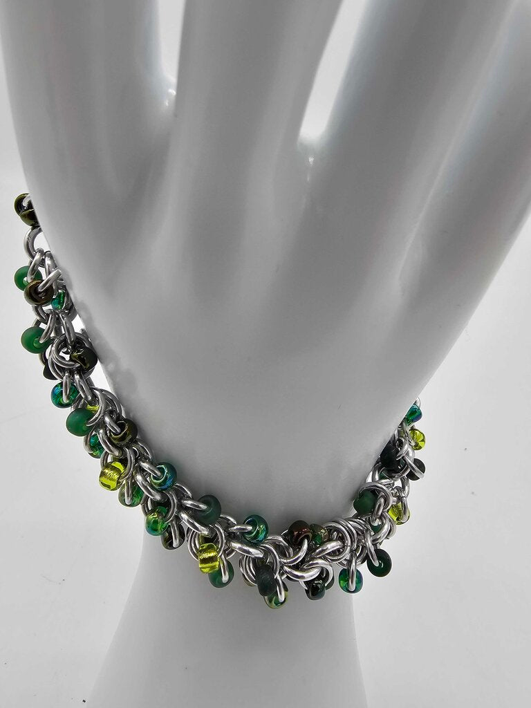 NH Evergreen Mix Beaded Shaggy Bracelet 8" long, aluminum