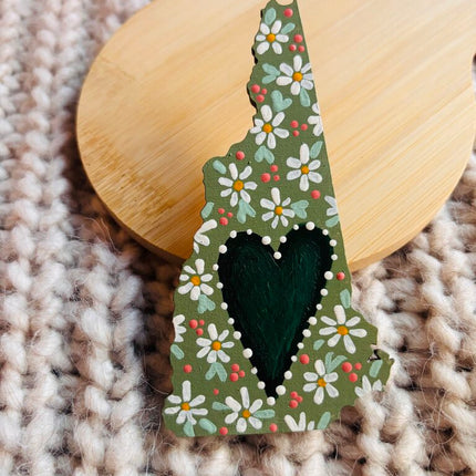 Dark green Floral NH Magnet