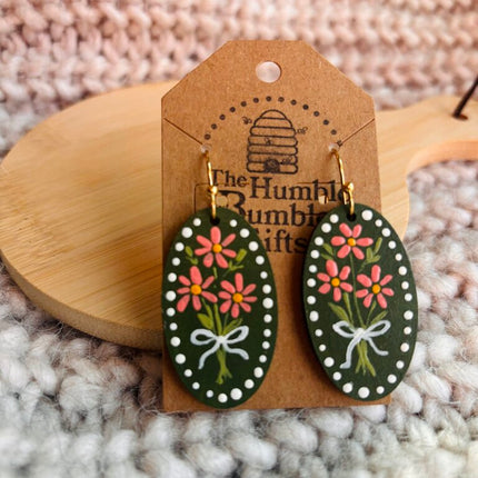 Green bouquet earrings