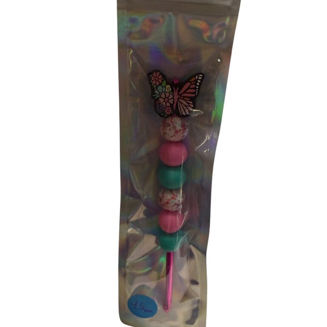 Ergonomic crochet hook 4.5mm butterfly