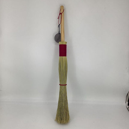 Cobweb Broom, magenta, LC686