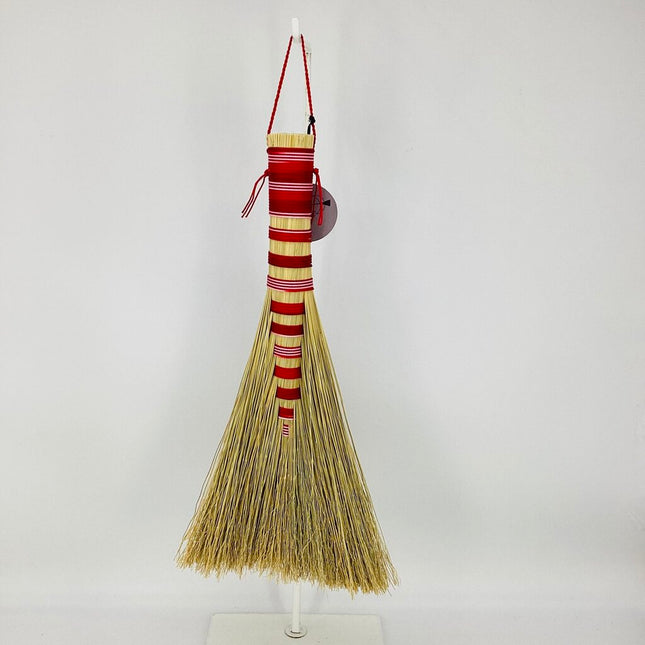 Hawk Tail Whisk Broom, red and pink ombre, LH610