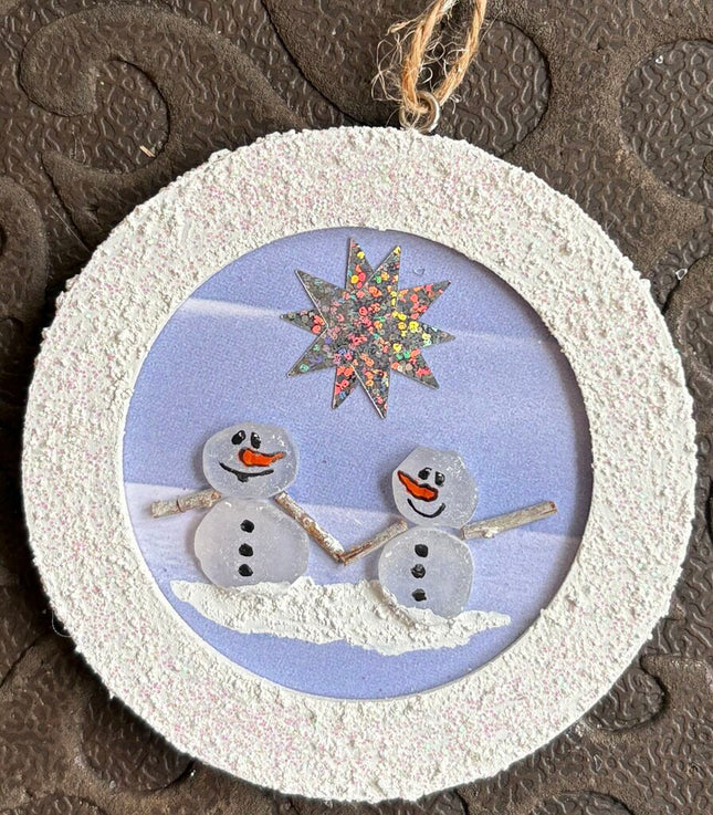 Ornament,2 snowmen, metallic star