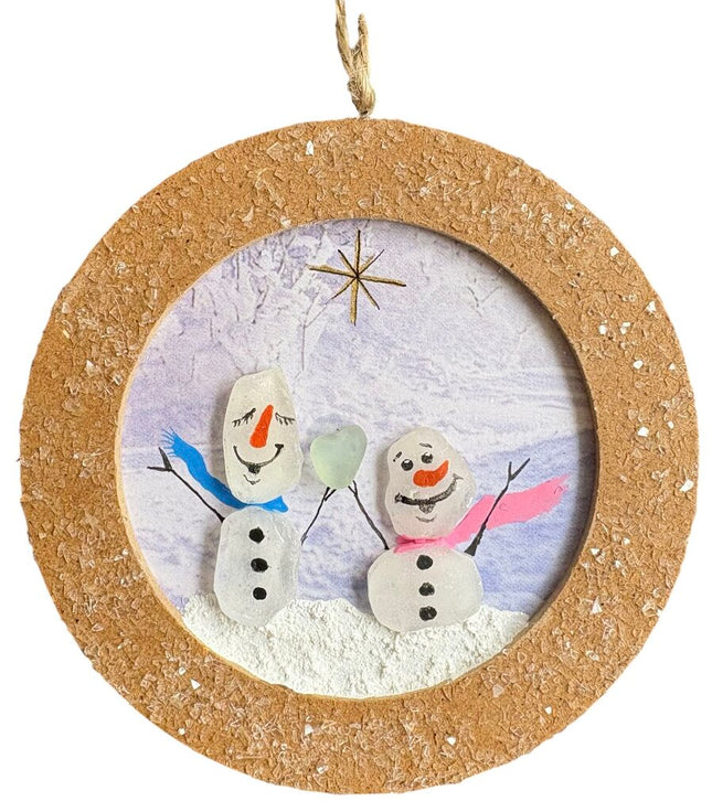 Ornament, 2 snowmen, blue scarf, pink scarf