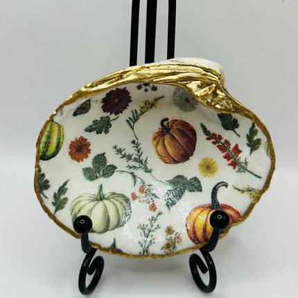 Autumn Pumpkins Quahog (Newport, RI)