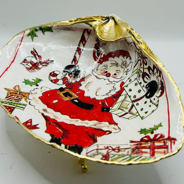 Santa XL Clam from Newport, RI