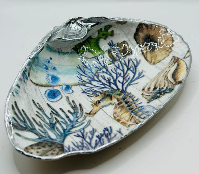 Seahorse, Shells, Bottle Ocean Scene XL Clam (Nahant Beach, MA)