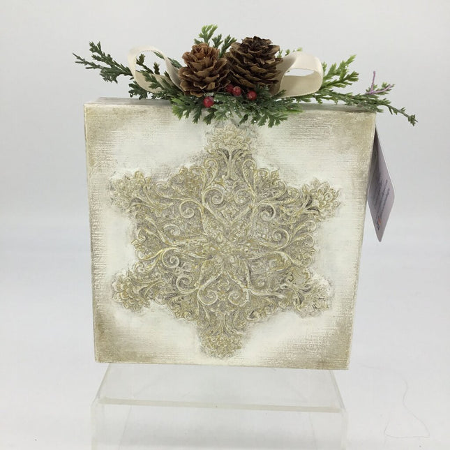 Snowflake Shelf Decor