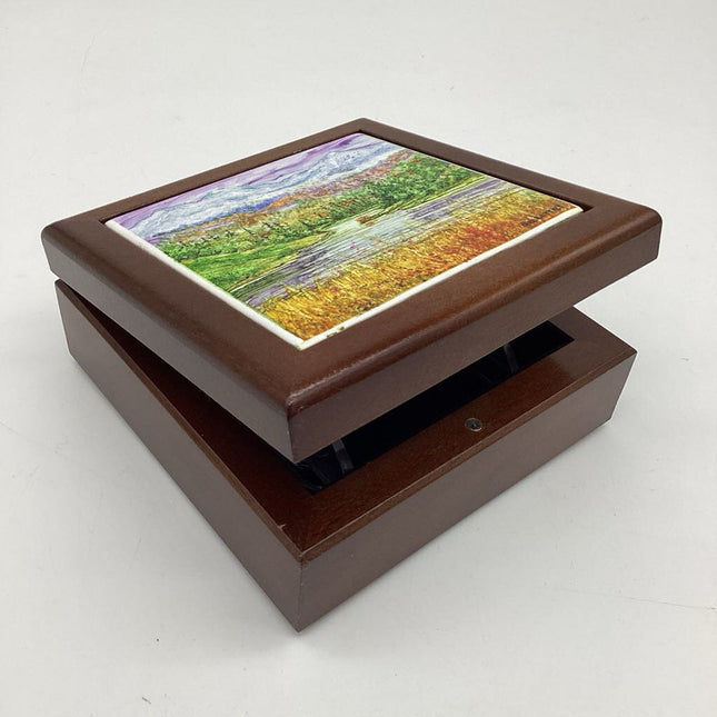 5x5 Walnut Box- w/4x4 Tile- Mtns/winter/fall
