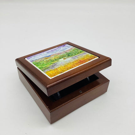 5x5 Walnut Box- w/4x4 Tile- Mtns/winter/fall