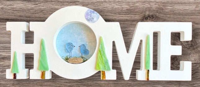 Home word plaque, birds in the O, moon, 4 grn trees