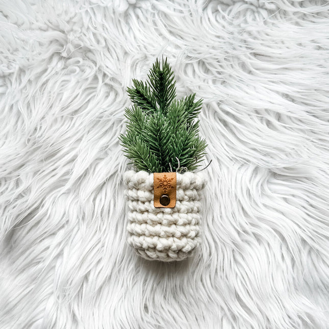 Small Crochet Christmas Tree Cozy in Cream