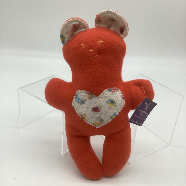 Teddy bear orange w/baby bugs