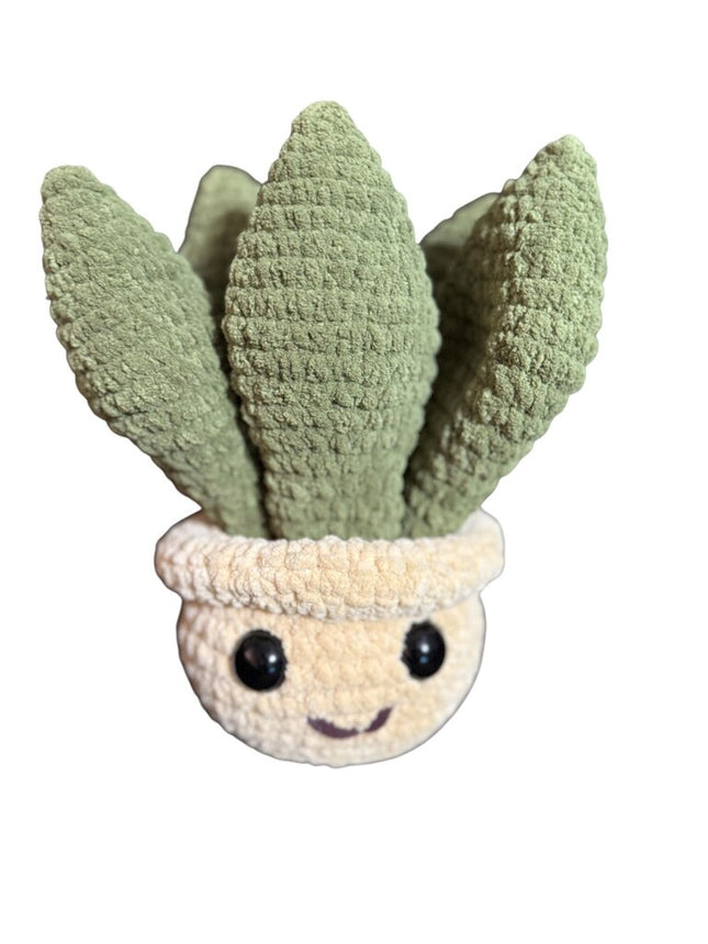 Crocheted happy houseplant