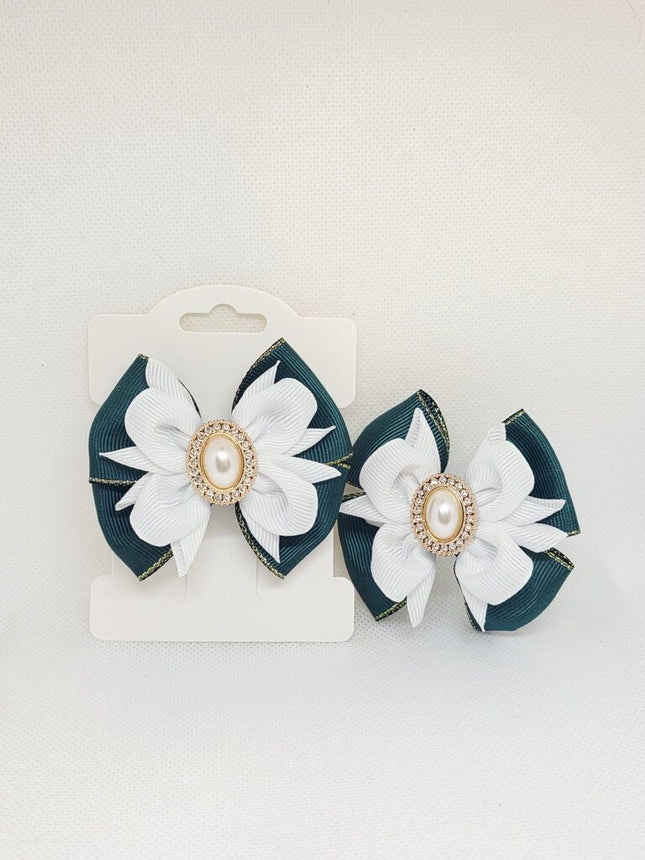 Christmas Hair Bow | Green Ribbon Hair Clip | Holiday Grosgrain Bow | Girls' Festive Hair Accessory
