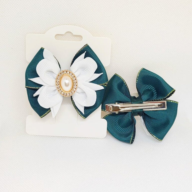 Christmas Hair Bow | Green Ribbon Hair Clip | Holiday Grosgrain Bow | Girls' Festive Hair Accessory