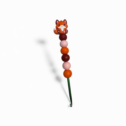 Ergonomic beaded crochet hook 4mm fox