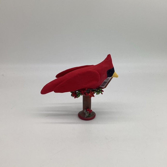 Cardinal on a Spool