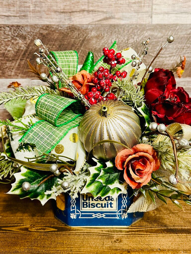Vintage Tin Christmas Arrangement