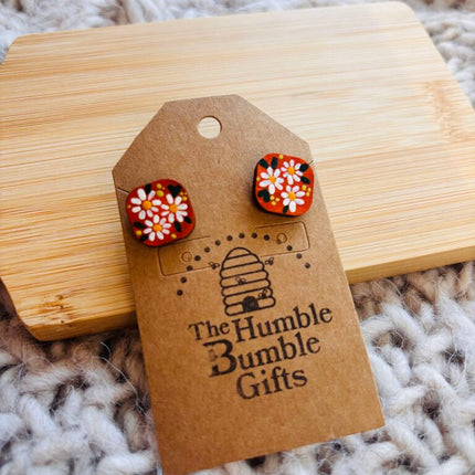 Wood red floral stud earrings