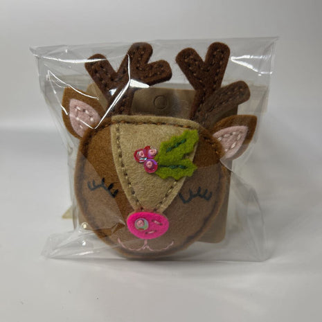 Reindeer pin